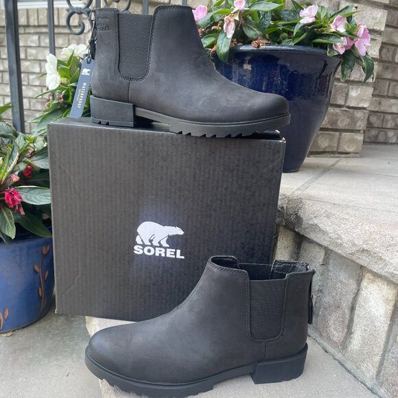 Sorel Shoes - NIB SOREL EMELIE II CHELSEA HEEL ZIP 9.5 Women's Ankle Boot NEW